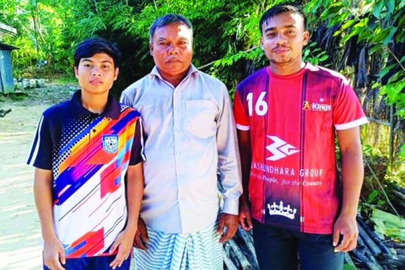 বাংলাদেশ অনুর্ধ্ব ১৯ দলের সেরা খেলোয়াড় উখিয়ার শাহেদা আক্তার রিপা