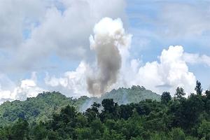 ওয়ানচিপ্রাং এ চলছে গোলাগুলি, আতংকে বাংলাদেশ সীমান্তের ১০০ পরিবার