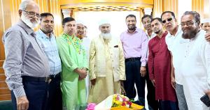 ধর্ম উপদেষ্টার সাথে চবি ইসলামের ইতিহাস ও সংস্কৃতি বিভাগ প্রাক্তন ছাত্র-ছাত্রী সমিতির নেতৃবৃন্দের সৌজন্য সাক্ষাৎ 