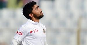 ফিফটি করে আউট মুমিনুল, মুশফিক-লিটনের জুটিতে স্বস্তি