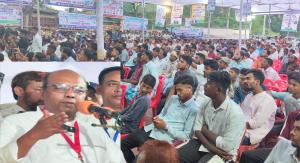 দেশের শ্রমিকদের ন্যায্য অধিকার আদায়ে সাহসী ভূমিকা রেখেছে শ্রমিকদল