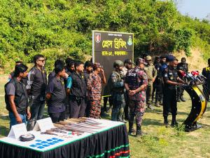 মাদক ও অপহরণ রোধে টেকনাফের পাহাড়ে যৌথ অভিযান, অস্ত্র ও মাদক উদ্ধার
