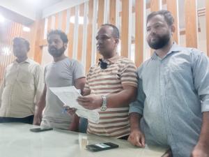 চকরিয়ায় ধর্ষিতার পিতাকে সহায়তা করায় সামাজিক মাধ্যমে অপপ্রচারের অভিযোগ 