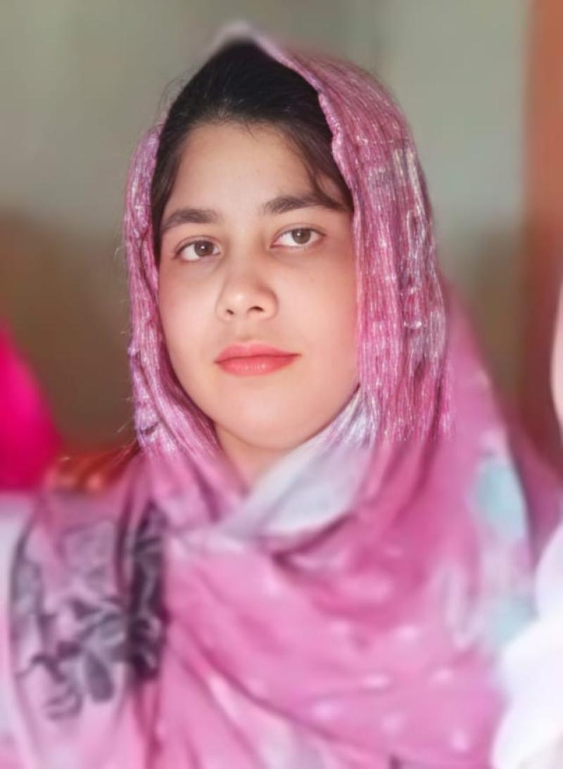 টেকনাফে গৃহবধূর ঝুলন্ত লাশ উদ্ধার