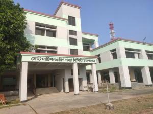 লোকবল শূন্য সেন্টমার্টিনের ২০ শয্যার হাসপাতাল